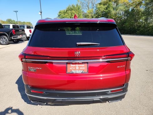 New 2026 Buick Enclave Preferred w/ Power Package image 8