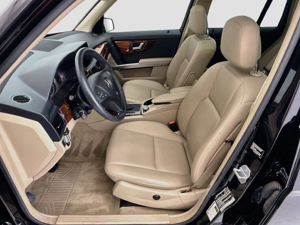 Used 2010 Mercedes-Benz GLK 350 2WD image 16
