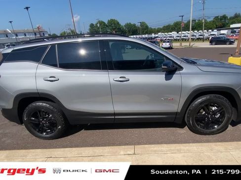 Certified 2023 GMC Terrain AT4 w/ Infotainment Package II AWD/4WD image 11