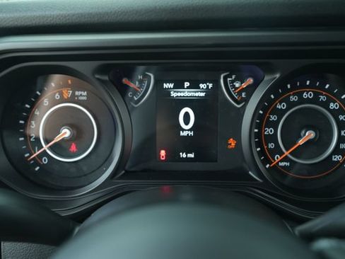 New 2026 Jeep Gladiator Sport w/ Dual Top Group AWD/4WD image 27