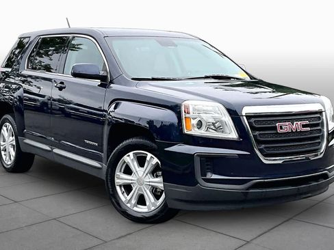 Used 2017 GMC Terrain SLE FWD image 3