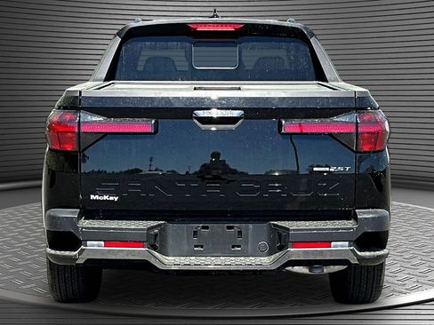 Used 2025 Hyundai Santa Cruz Limited AWD/4WD image 5