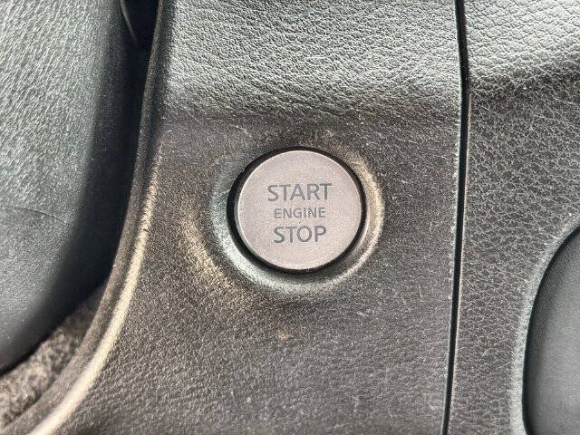 Used 2022 Nissan Frontier SV RWD image 16
