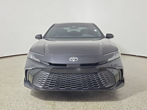 Used 2026 Toyota Camry SE FWD image 3