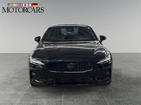 Certified 2024 Volvo S60 B5 Plus image 8