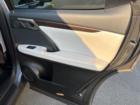 Certified 2022 Lexus RX 350 FWD w/ Premium Package image 15