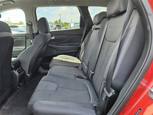 Used 2021 Hyundai Santa Fe SEL w/ Cargo Package image 4
