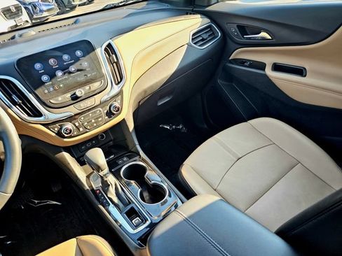 Used 2023 Chevrolet Equinox Premier FWD image 34