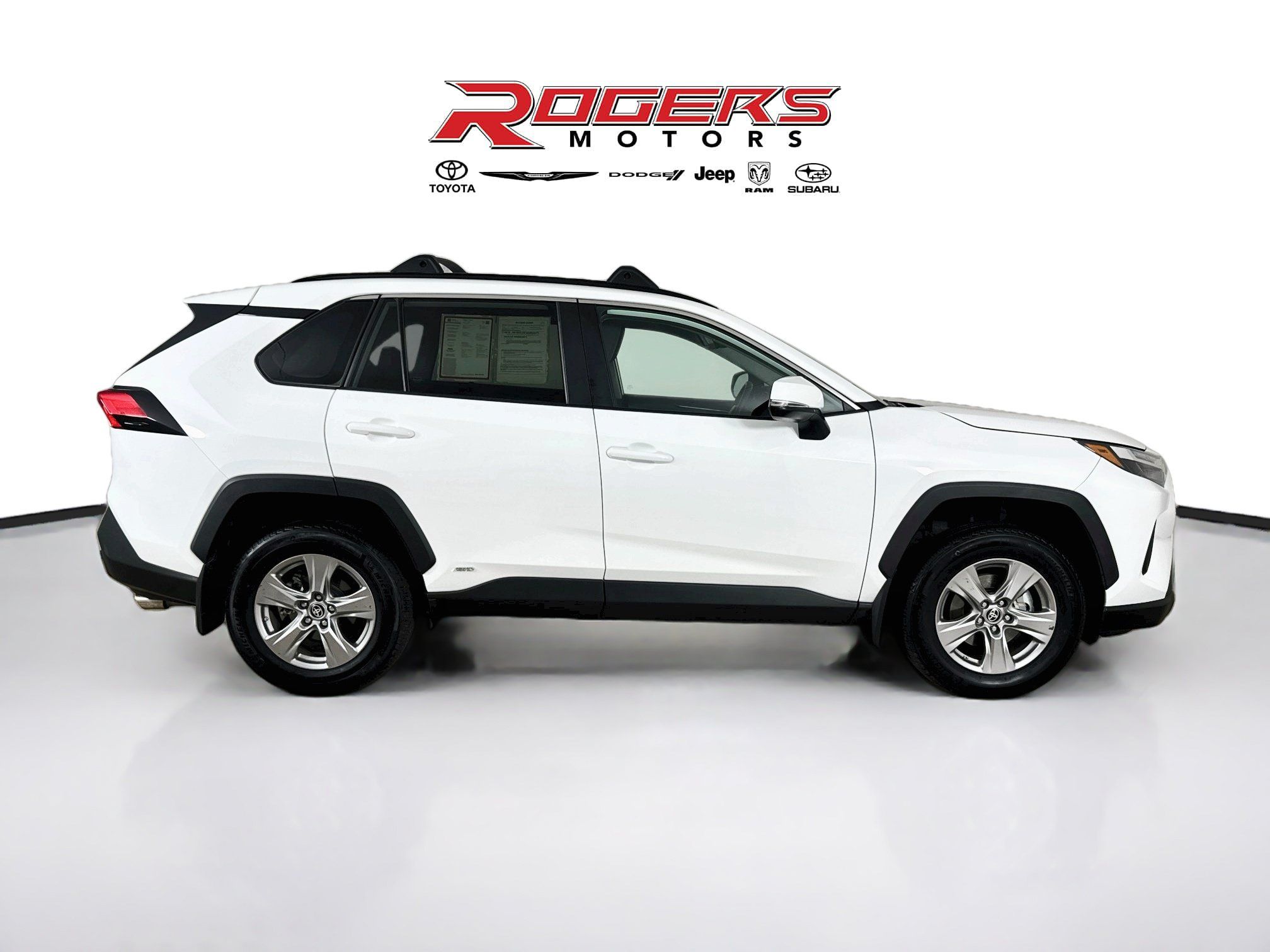 Certified 2024 Toyota RAV4 LE AWD/4WD image 14