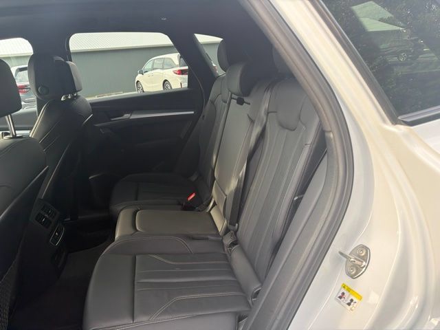 Used 2024 Audi Q5 2.0T Premium Plus w/ Premium Plus Package AWD/4WD image 15