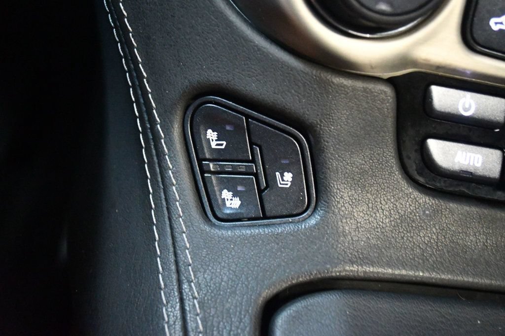 Used 2018 GMC Yukon Denali w/ Denali Ultimate Package AWD/4WD image 60