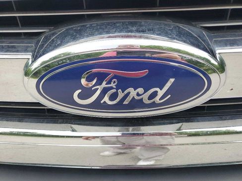 Used 2015 Ford F150 King Ranch w/ Equipment Group 601A Luxury image 9