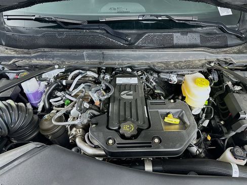 New 2026 RAM 3500 Tradesman w/ Chrome Appearance Group image 18