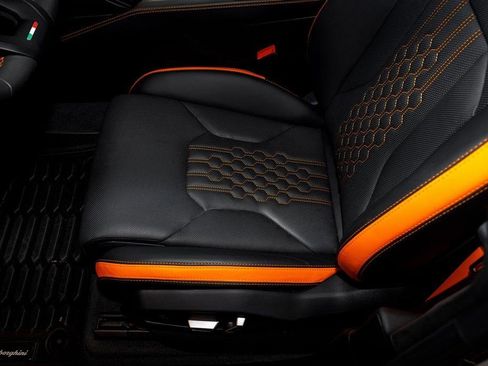 Used 2024 Lamborghini Urus S image 20