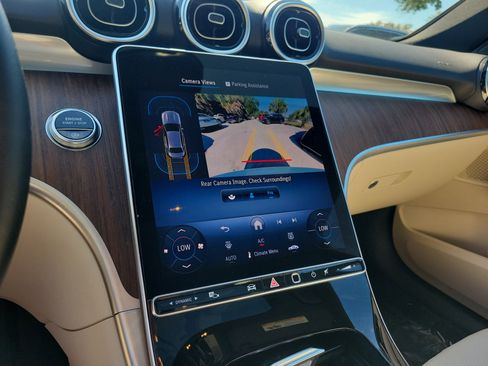 Certified 2025 Mercedes-Benz C 300 Sedan image 31