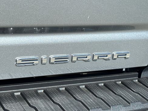 New 2026 GMC Sierra 2500 Denali w/ Denali Reserve Package image 11