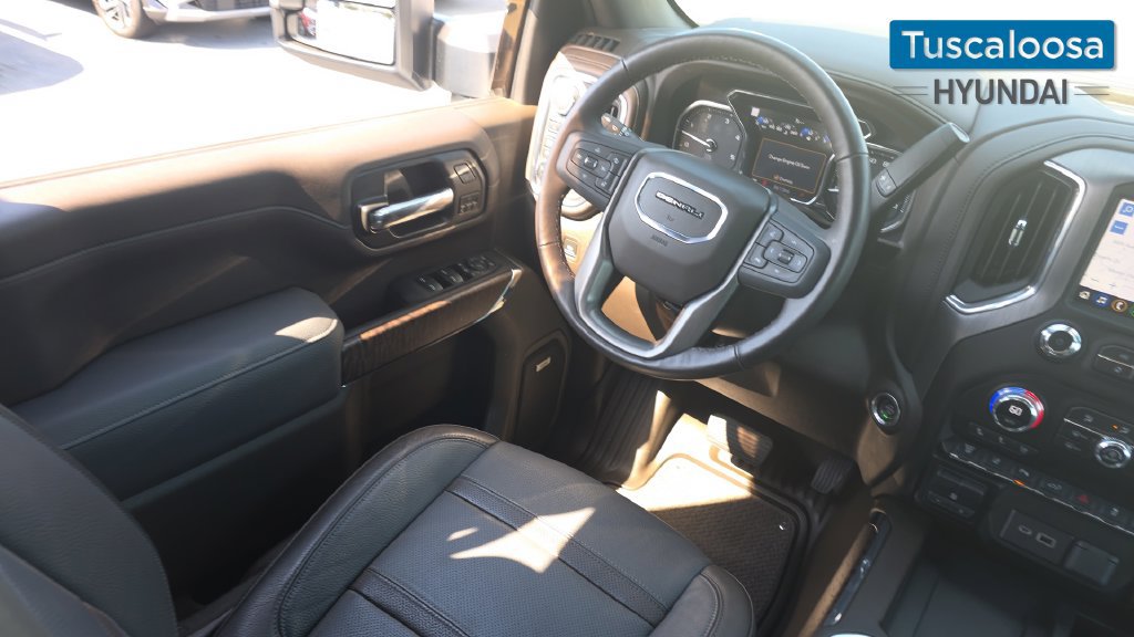 Used 2023 GMC Sierra 2500 Denali w/ Denali Ultimate Package AWD/4WD image 28