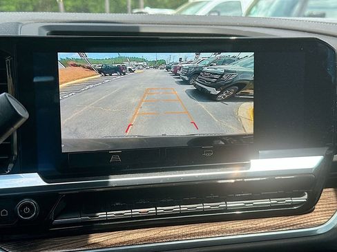 Used 2022 Chevrolet Silverado 1500 RST w/ Protection Package image 22