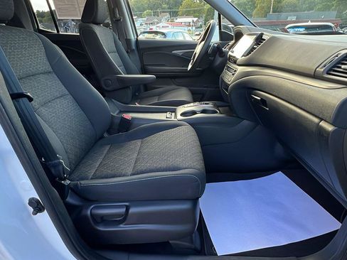 Used 2021 Honda Ridgeline Sport image 13