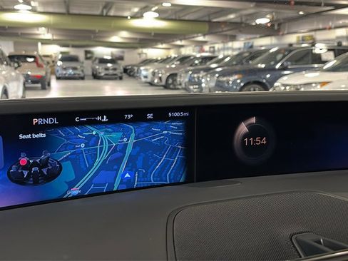 Used 2025 Lincoln Nautilus Premier w/ Equipment Group 102A image 20