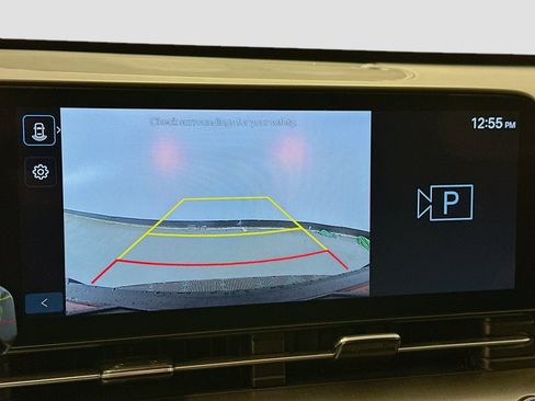 Used 2025 Hyundai Kona SEL image 22