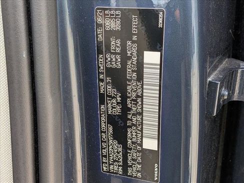 Used 2022 Volvo XC90 T6 Momentum w/ Climate Package image 22