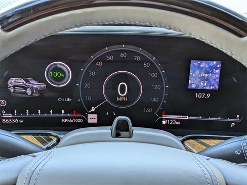 Used 2023 Cadillac Escalade Premium Luxury Platinum w/ LPO, Radiant Package image 33