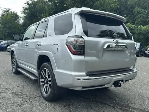 Used 2018 Toyota 4Runner Limited AWD/4WD image 3