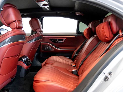 Used 2026 Mercedes-Benz S 63 AMG S image 21