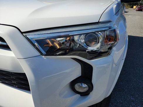 Used 2020 Toyota 4Runner SR5 image 16