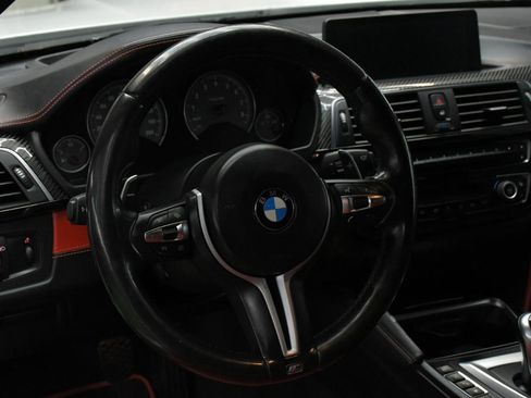 Used 2016 BMW M4 Coupe w/ Executive Package RWD image 23
