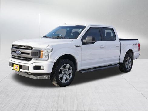 Used 2018 Ford F150 XLT w/ Equipment Group 302A Luxury image 3