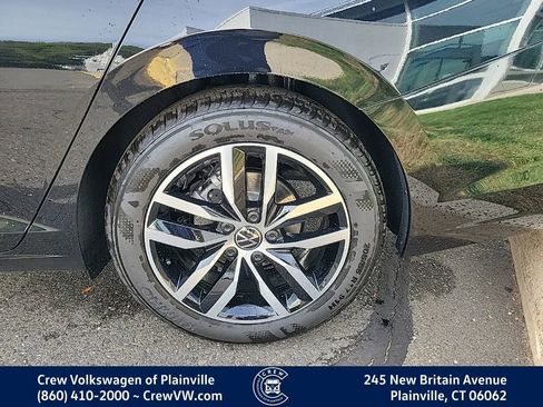 New 2026 Volkswagen Jetta SE image 18