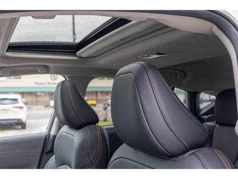 New 2025 Subaru Crosstrek 2.5i Limited w/ Crosstrek Mirror Package image 17