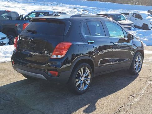 Used 2019 Chevrolet Trax LT w/ LT Convenience Package image 5
