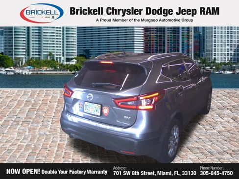 Used 2021 Nissan Rogue S FWD image 11