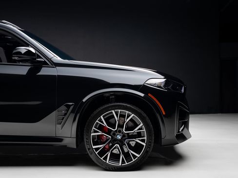 Used 2024 BMW X5 M Competition w/ Executive Package AWD/4WD image 40