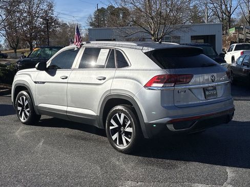 Used 2022 Volkswagen Atlas Cross Sport SE image 7