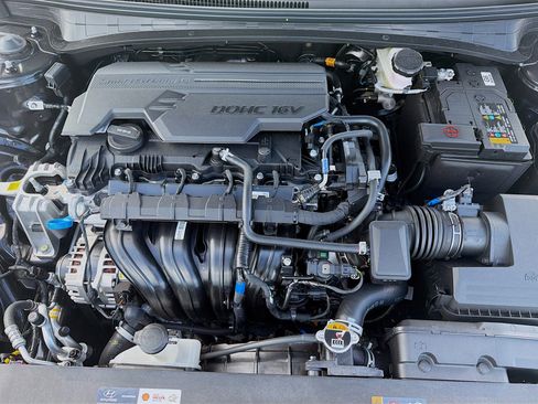 New 2026 Hyundai Elantra Sport FWD image 22