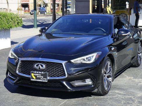 Used 2017 INFINITI Q60 w/ Premium Plus Package 2.0T image 4