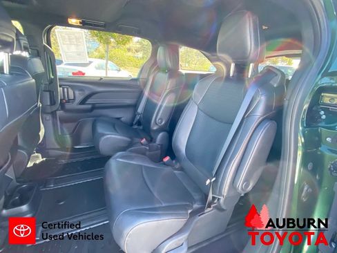 Certified 2025 Toyota Sienna XLE Woodland Edition AWD/4WD image 30
