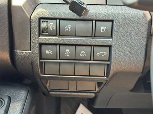 Used 2026 Toyota 4Runner TRD Off-Road Premium AWD/4WD image 33