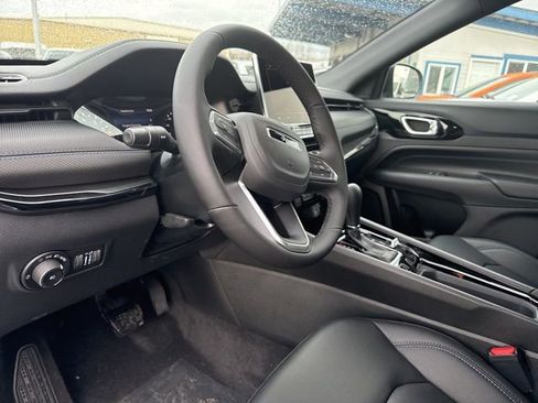 New 2026 Jeep Compass Limited image 17