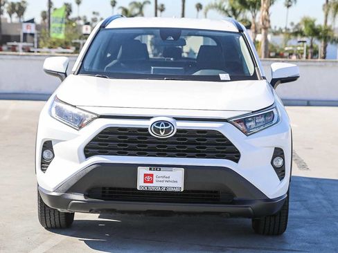 Certified 2020 Toyota RAV4 XLE AWD/4WD image 3