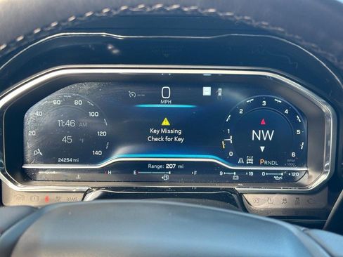 Used 2023 Chevrolet Silverado 1500 RST image 18