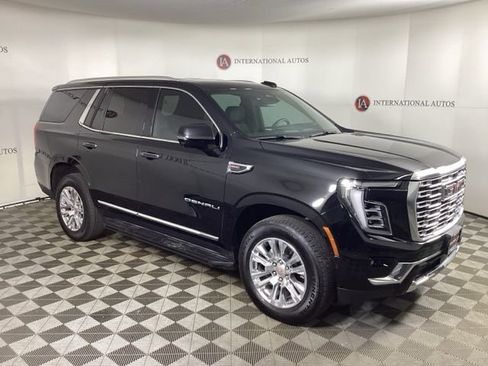 Used 2025 GMC Yukon Denali image 3