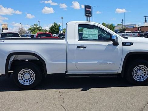 New 2026 GMC Sierra 1500 Pro AWD/4WD image 9