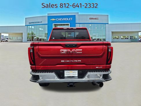 Used 2025 GMC Sierra 3500 SLT image 6