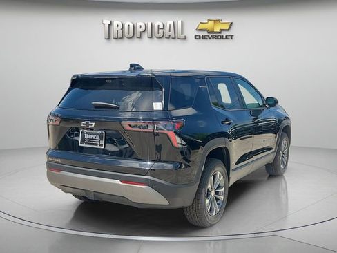 New 2026 Chevrolet Equinox LT w/ Safety and Technology Package image 3