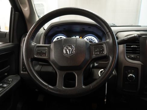 Used 2013 RAM 1500 Express AWD/4WD image 17